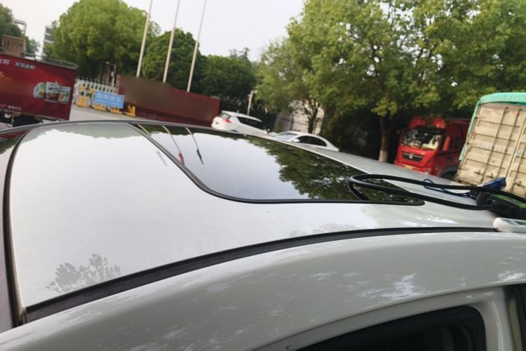 Used Geely Auto Emgrand 2019 Leading Edition 1.5L CVT Upward Asian Games Edition China VI Roof