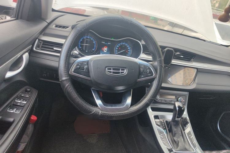 Used Geely Auto Emgrand 2019 Leading Edition 1.5L CVT Luxury Model China VI Standard Steering Wheel