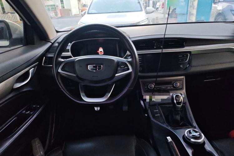 Used Geely Auto Emgrand 2019 Leading Edition 1.5L Manual Upgraded Connectivity Model China VI Standard Steering Wheel