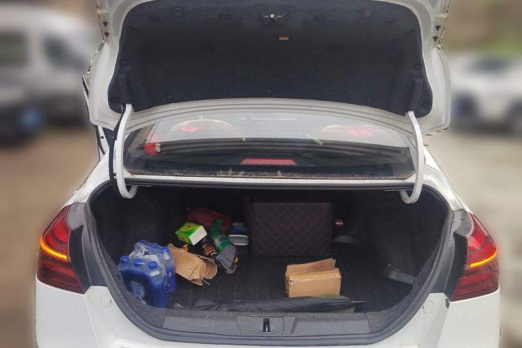 Used Geely Auto Emgrand 2019 Leading Edition 1.5L CVT Upward Connectivity Model China V Standard Trunk