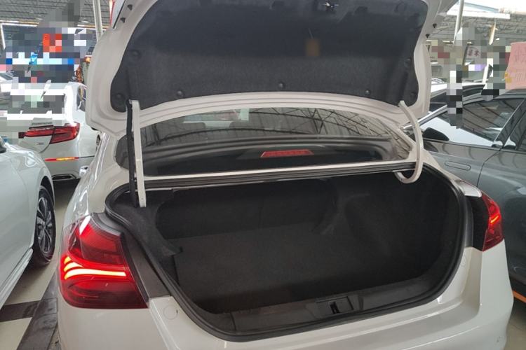 Used Geely Auto Emgrand 2019 Leading Edition 1.5L CVT Upward Asian Games Edition China VI Trunk