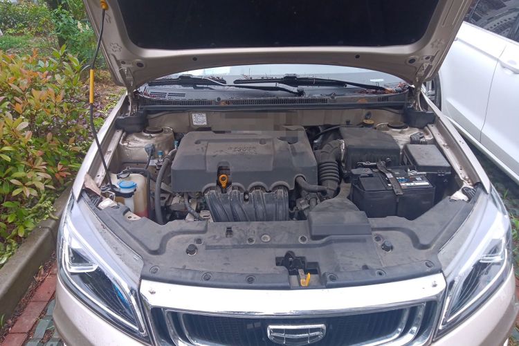 Used Geely Auto Emgrand 2019 Leading Edition 1.5L Manual Upgraded Connectivity Model China VI Standard Engine Bay