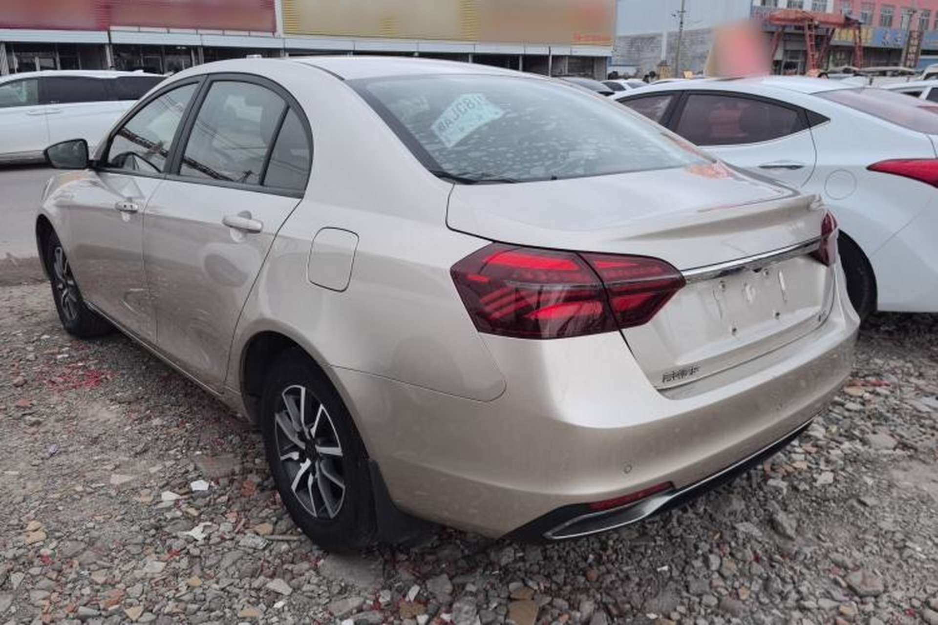 Used Geely Auto Emgrand 2019 Leading Edition 1.5L Manual Luxury Model China VI Standard Exterior 2