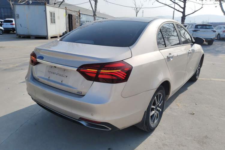 Used Geely Auto Emgrand 2019 Leading Edition 1.5L CVT Luxury Model China VI Standard Exterior 5