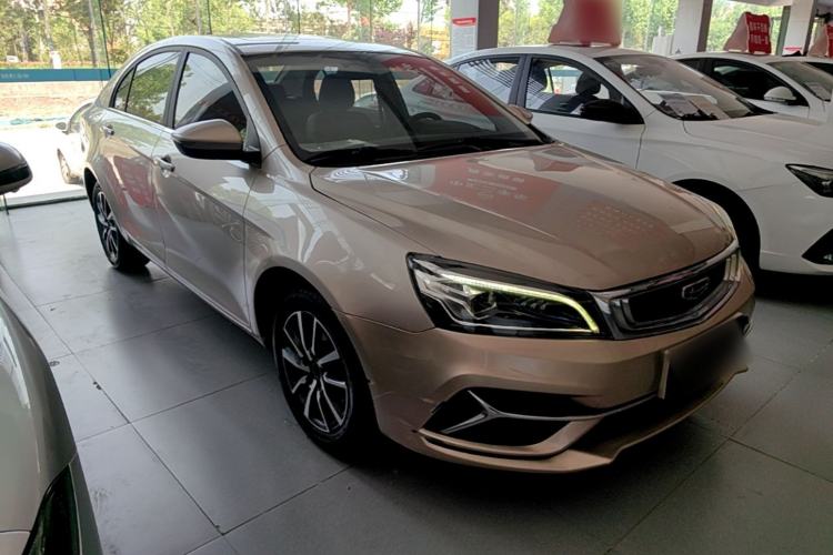 Used Geely Auto Emgrand 2019 Leading Edition 1.5L CVT Upward-Connected Model China VI Standard Front Right 45 Deg