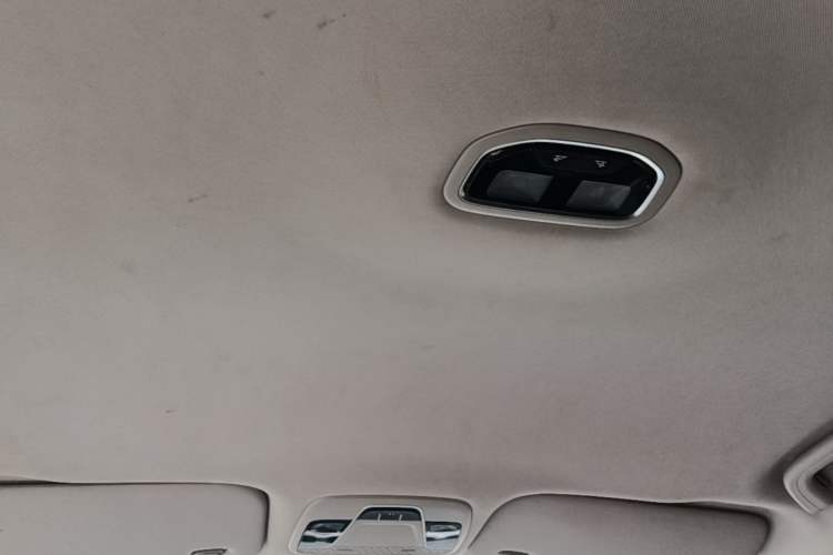 Used Geely Auto Emgrand 2019 Leading Edition 1.5L CVT Luxury Model China V Standard Headliner