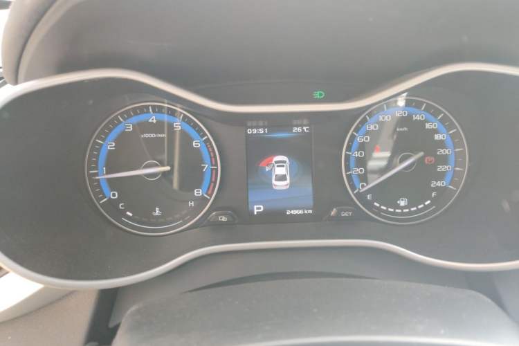 Used Geely Auto Emgrand 2019 Leading Edition 1.5L CVT Luxury Model China V Standard Instrument Cluster