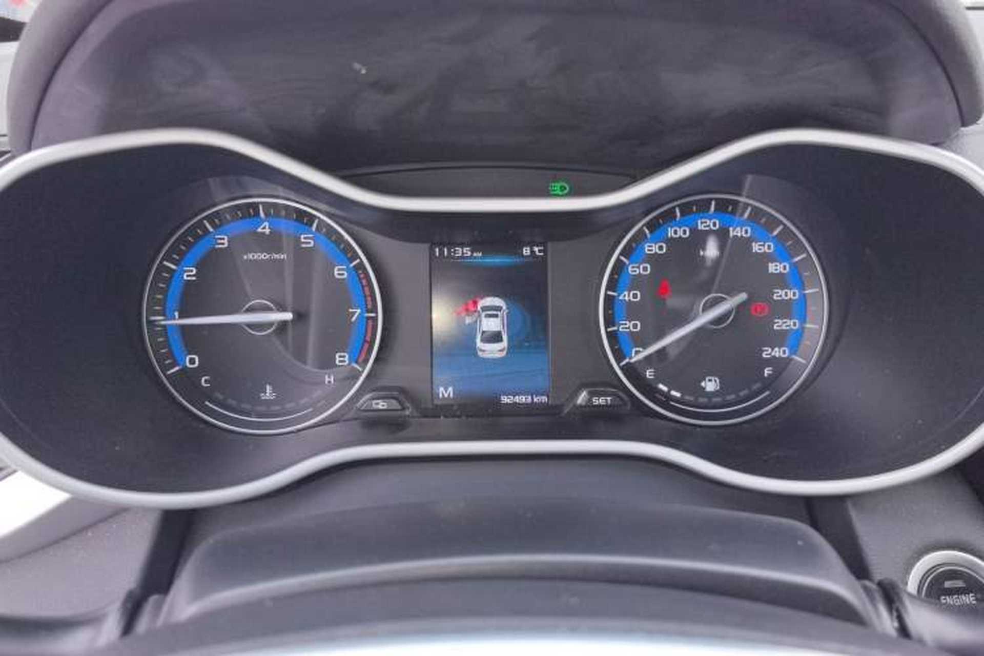 Used Geely Auto Emgrand 2019 Leading Edition 1.5L Manual Luxury Model China VI Standard Instrument Cluster