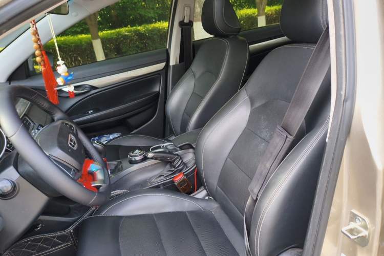 Used Geely Auto Emgrand 2019 Leading Edition 1.5L Manual Upward Asian Games Edition China VI Left Front Seat