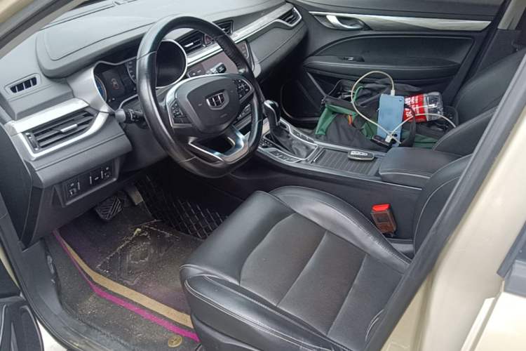 Used Geely Auto Emgrand 2019 Leading Edition 1.5L CVT Luxury Model China V Standard Left Front Seat