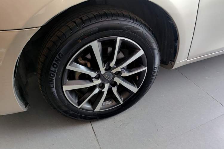 Used Geely Auto Emgrand 2019 Leading Edition 1.5L CVT Upward-Connected Model China VI Standard Left Front Wheel Hub