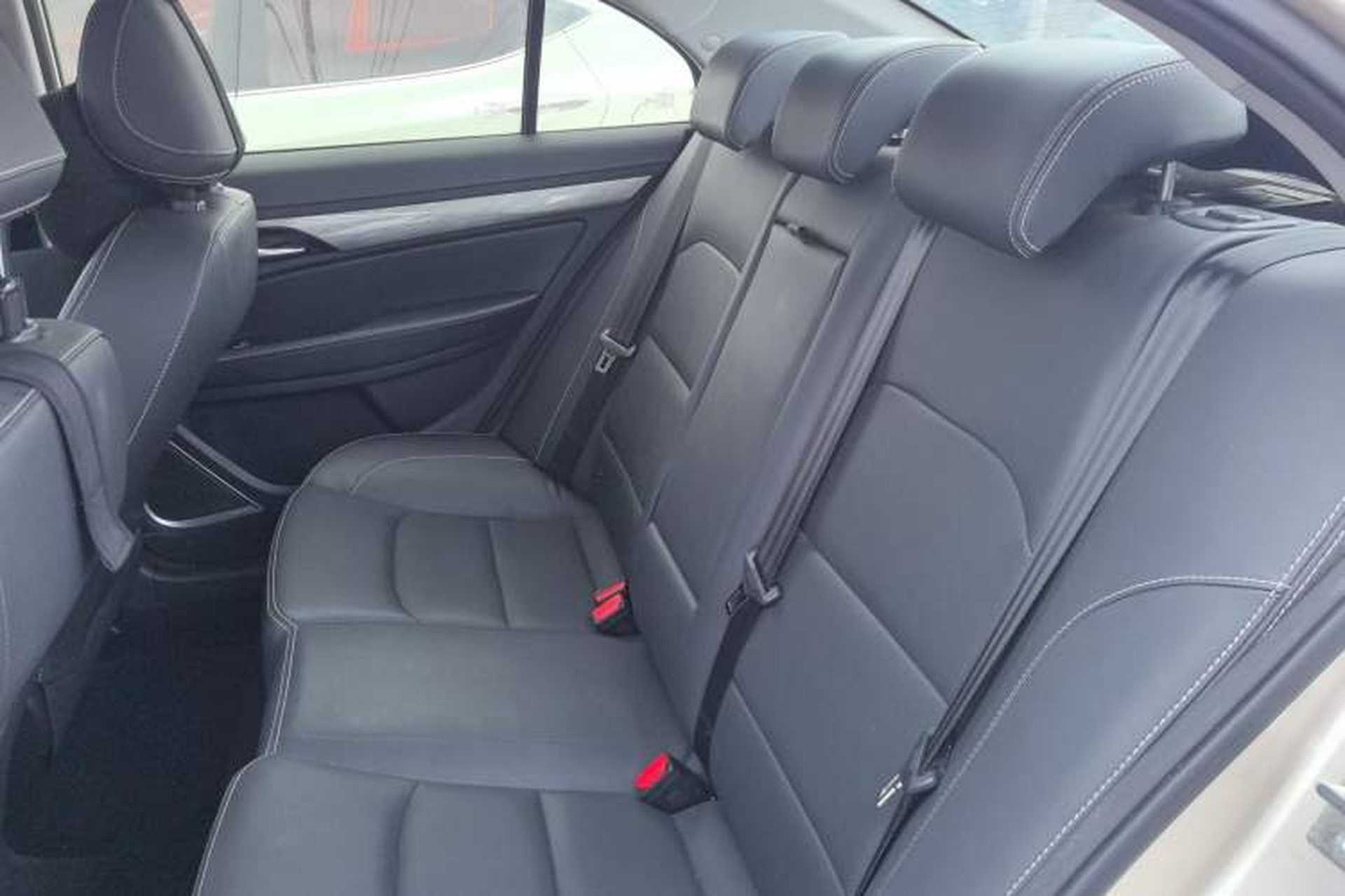 Used Geely Auto Emgrand 2019 Leading Edition 1.5L Manual Luxury Model China VI Standard Left Rear Seat