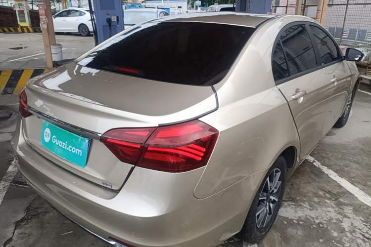 Used Geely Auto Emgrand 2019 Leading Edition 1.5L CVT Luxury Model China VI Standard Rear Right 45 Deg