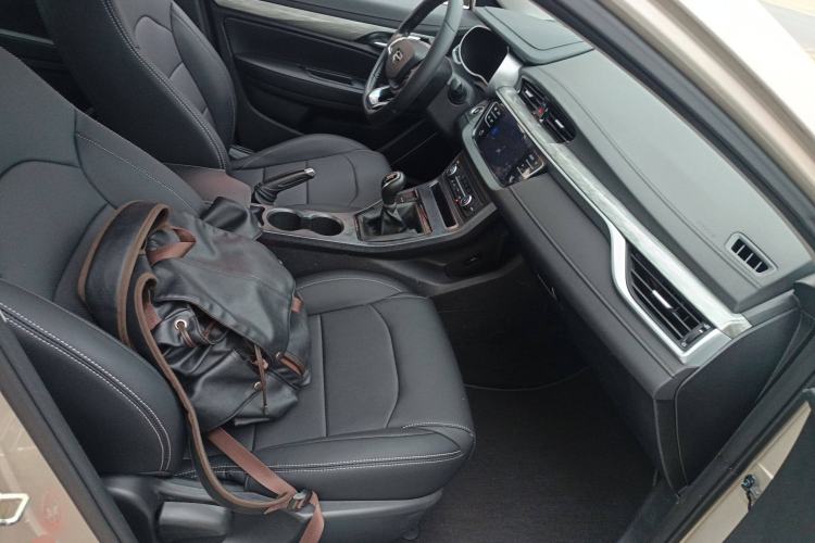 Used Geely Auto Emgrand 2019 Leading Edition 1.5L Manual Upward Asian Games Edition China VI Right Front Seat