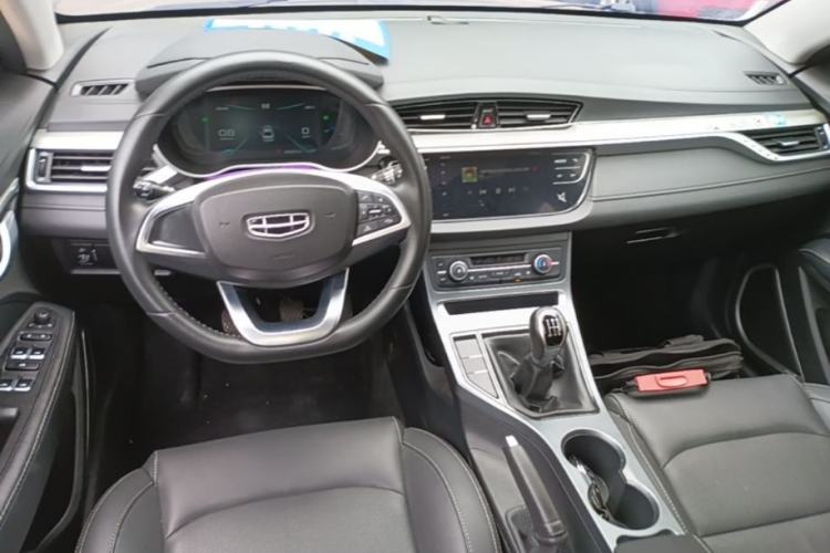 Used Geely Auto Emgrand 2020 1.5L Manual Upward Edition Center Console