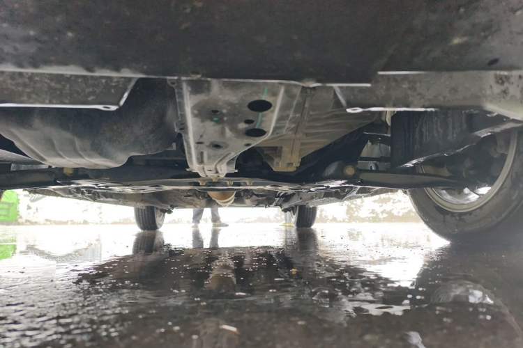 Used Geely Auto Emgrand 2020 1.5L Manual Comfort Version Chassis Front