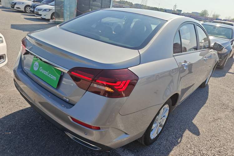 Used Geely Auto Emgrand 2020 1.5L Manual Luxury Model Exterior 5
