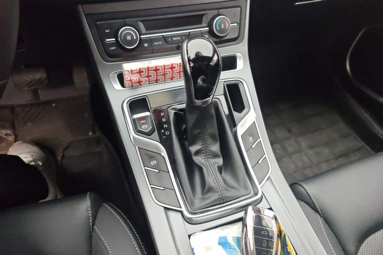 Used Geely Auto Emgrand 2020 1.5L CVT Upward Version Gear Lever