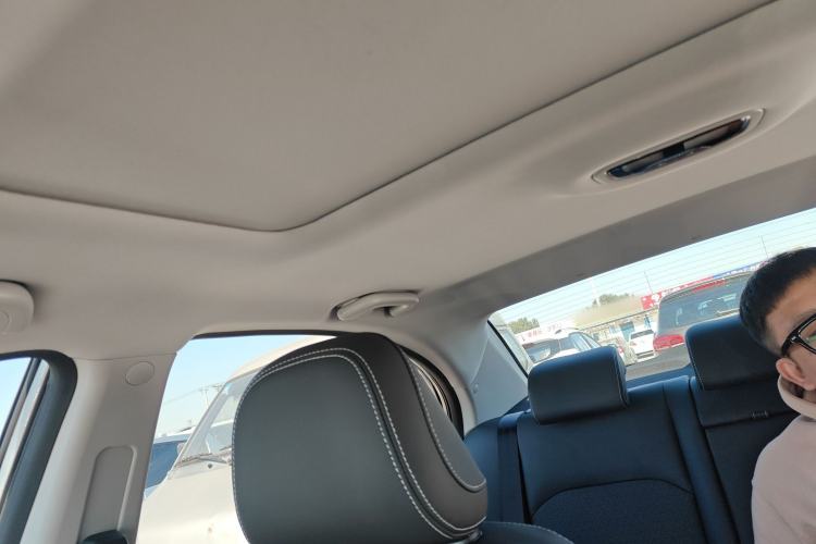 Used Geely Auto Emgrand 2020 1.5L Manual Luxury Model Headliner