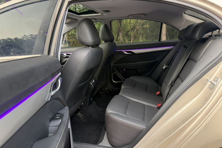 Used Geely Auto Emgrand 2020 1.5L Manual Upward Edition Interior 2
