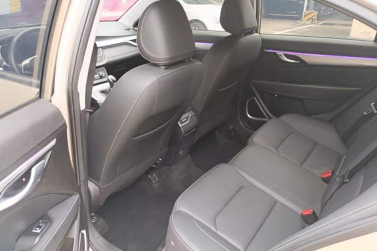 Used Geely Auto Emgrand 2020 1.5L Manual Upward Edition Left Rear Seat