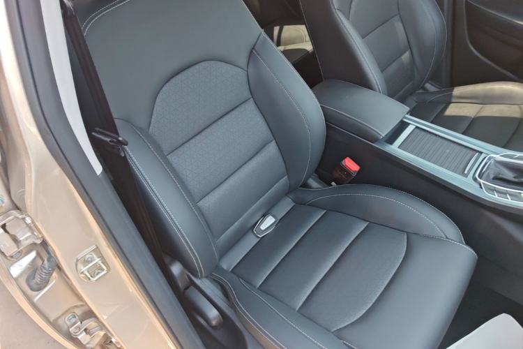Used Geely Auto Emgrand 2020 1.5L CVT Upward Version Right Front Seat