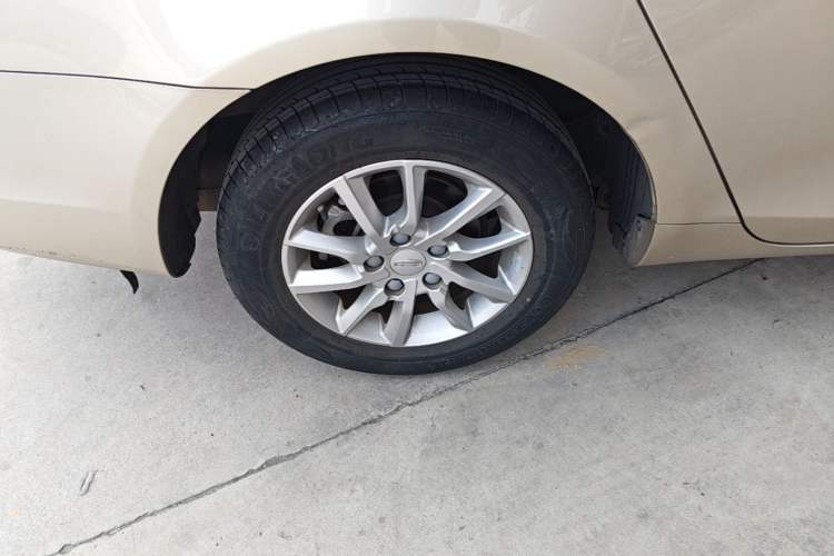 Used Geely Auto Emgrand 2020 1.5L CVT Luxury Model Right Rear Wheel Hub