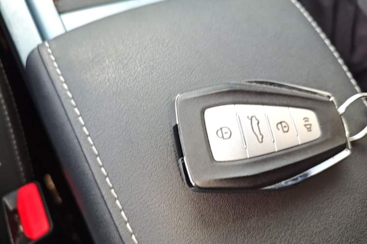 Used Geely Auto Emgrand 2020 1.5L CVT Upward Version Vehicle Key