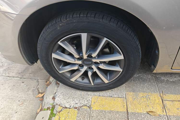 Used Geely Auto Emgrand 2020 1.5L CVT Upward Version Exterior 4