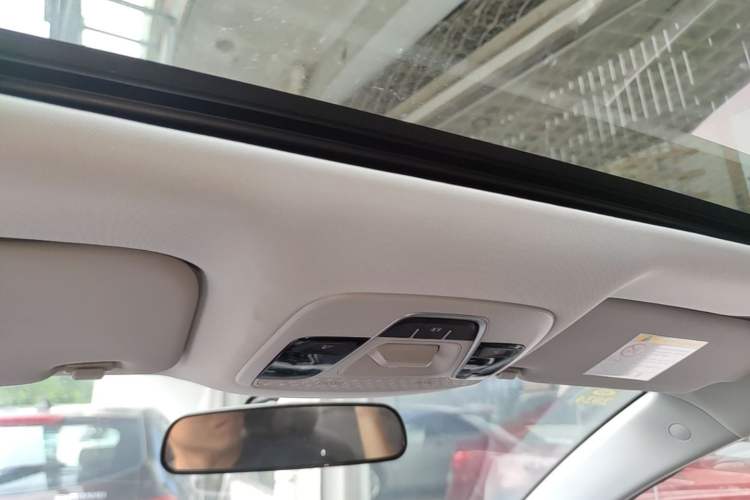 Used Geely Auto Emgrand 2020 1.5L CVT Upward Version Headliner