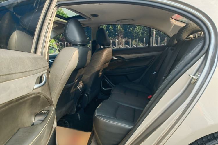 Used Geely Auto Emgrand 2020 1.5L Manual Luxury Model Interior 2