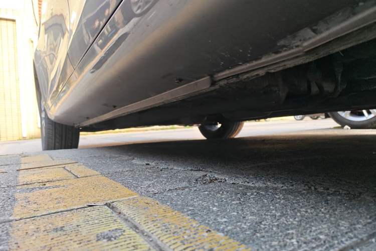 Used Geely Auto Emgrand 2020 1.5L CVT Upward Version Left Side Sill
