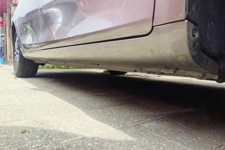 Used Geely Auto Emgrand 2020 1.5L CVT Upward Version Right Side Sill