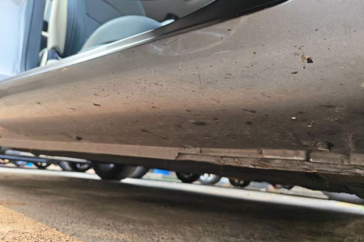 Used Geely Auto Emgrand 2020 1.5L CVT Upward Version Right Side Sill