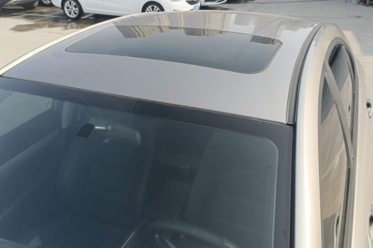 Used Geely Auto Emgrand 2020 1.5L CVT Luxury Model Roof