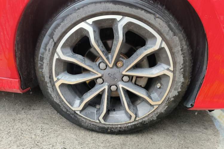 Used Geely Auto Emgrand 2020 1.5L CVT Upward Version Right Front Wheel Hub