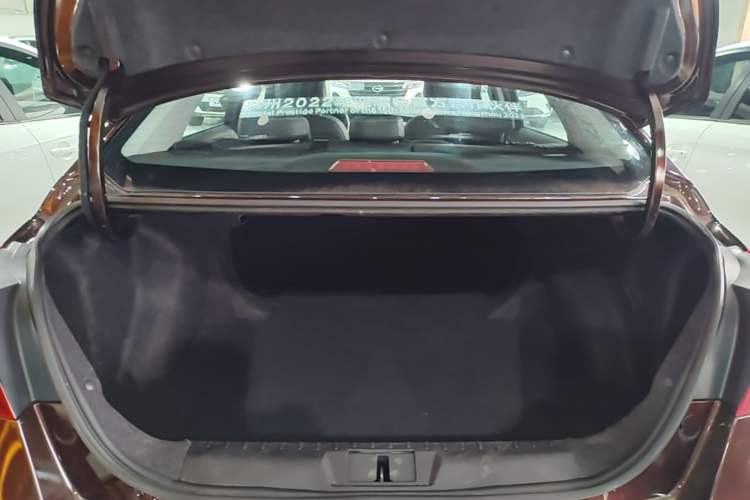 Used Geely Auto Emgrand 2020 1.5L Manual Luxury Model Trunk
