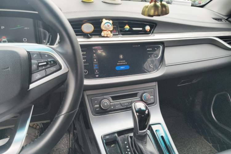 Used Geely Auto Emgrand 2020 1.5L CVT Luxury Edition Audio And AC Panel