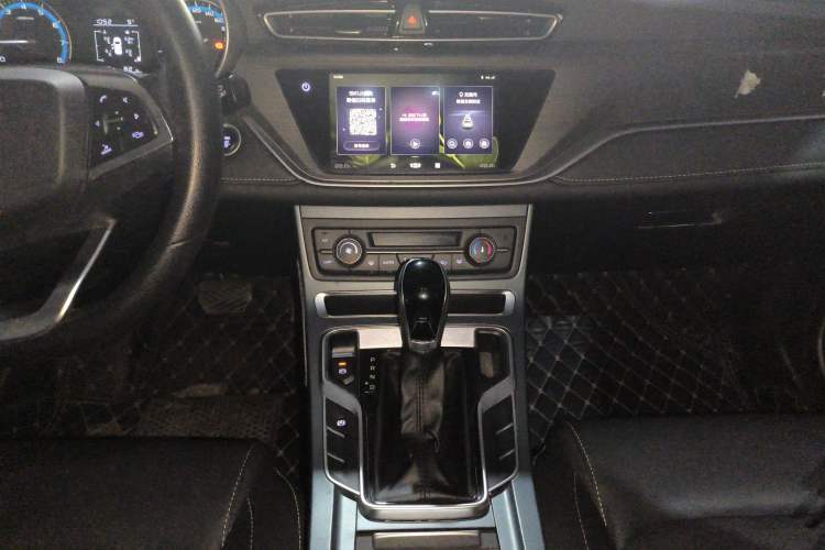 Used Geely Auto Emgrand 2020 1.5L CVT Luxury Model Audio And AC Panel