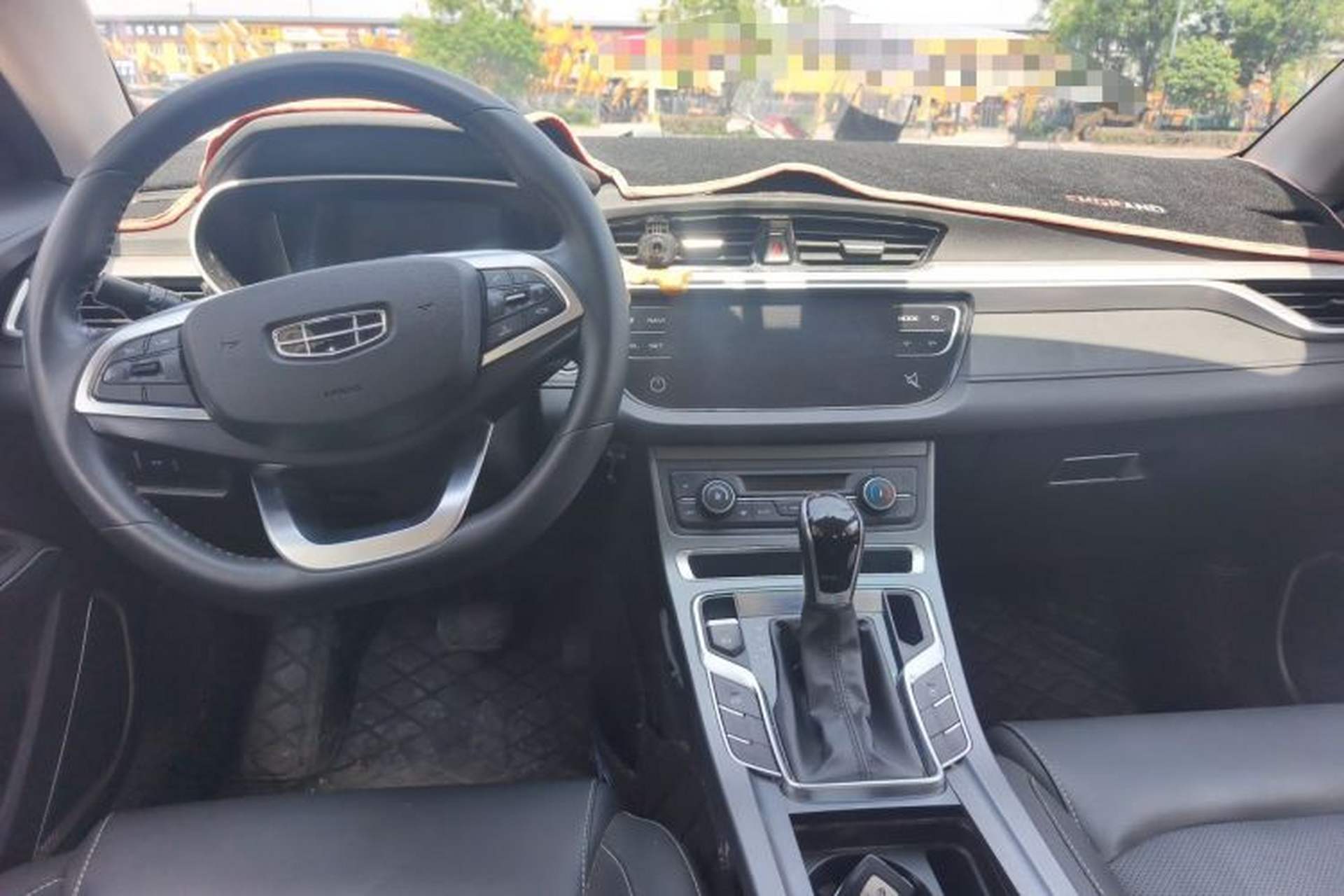 Used Geely Auto Emgrand 2020 1.5L CVT Upward Version Center Console