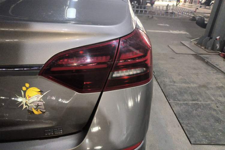 Used Geely Auto Emgrand 2020 1.5L CVT Luxury Model Exterior 6