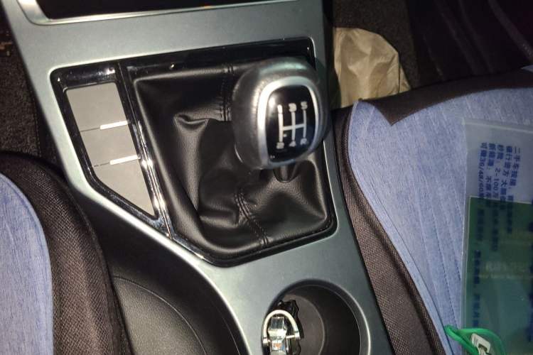 Used Geely Auto Emgrand 2020 1.5L Manual Upward Edition Gear Lever