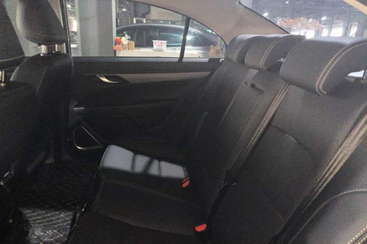 Used Geely Auto Emgrand 2020 1.5L CVT Luxury Model Interior 4