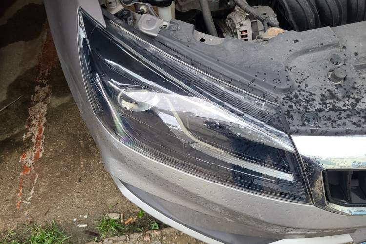 Used Geely Auto Emgrand 2020 1.5L Manual Upward Edition Right Front Headlight
