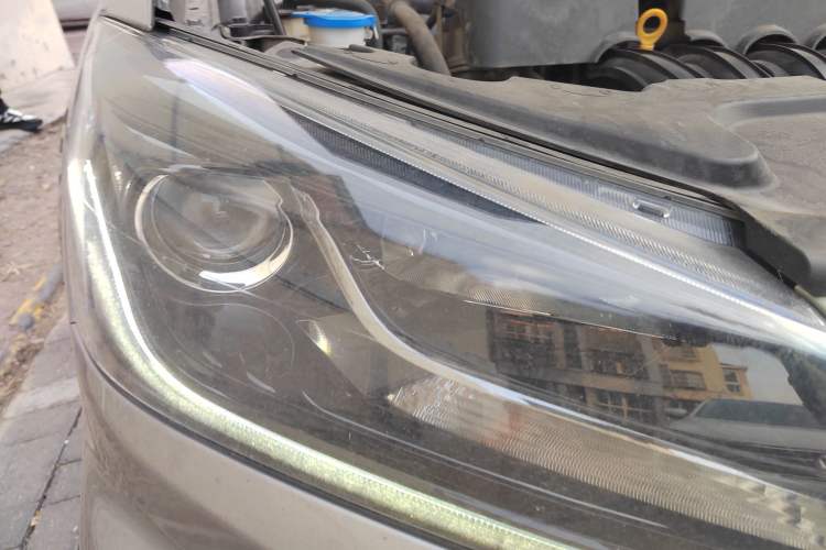 Used Geely Auto Emgrand 2020 1.5L Manual Luxury Model Right Front Headlight