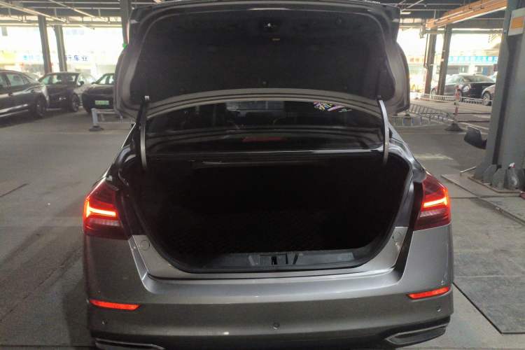 Used Geely Auto Emgrand 2020 1.5L CVT Luxury Model Trunk