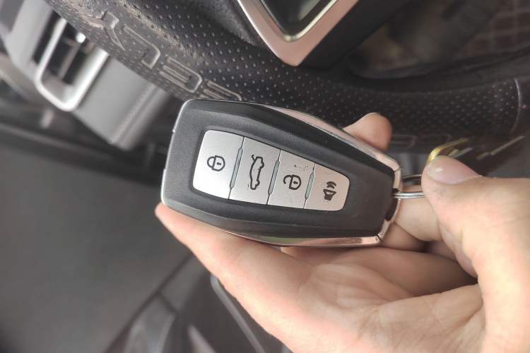 Used Geely Auto Emgrand 2020 1.5L Manual Luxury Model Vehicle Key