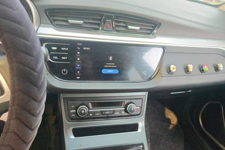 Used Geely Auto Emgrand 2020 1.5L Manual Upward Edition Audio And AC Panel