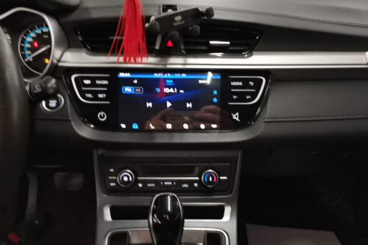 Used Geely Auto Emgrand 2020 1.5L CVT Luxury Model Audio And AC Panel