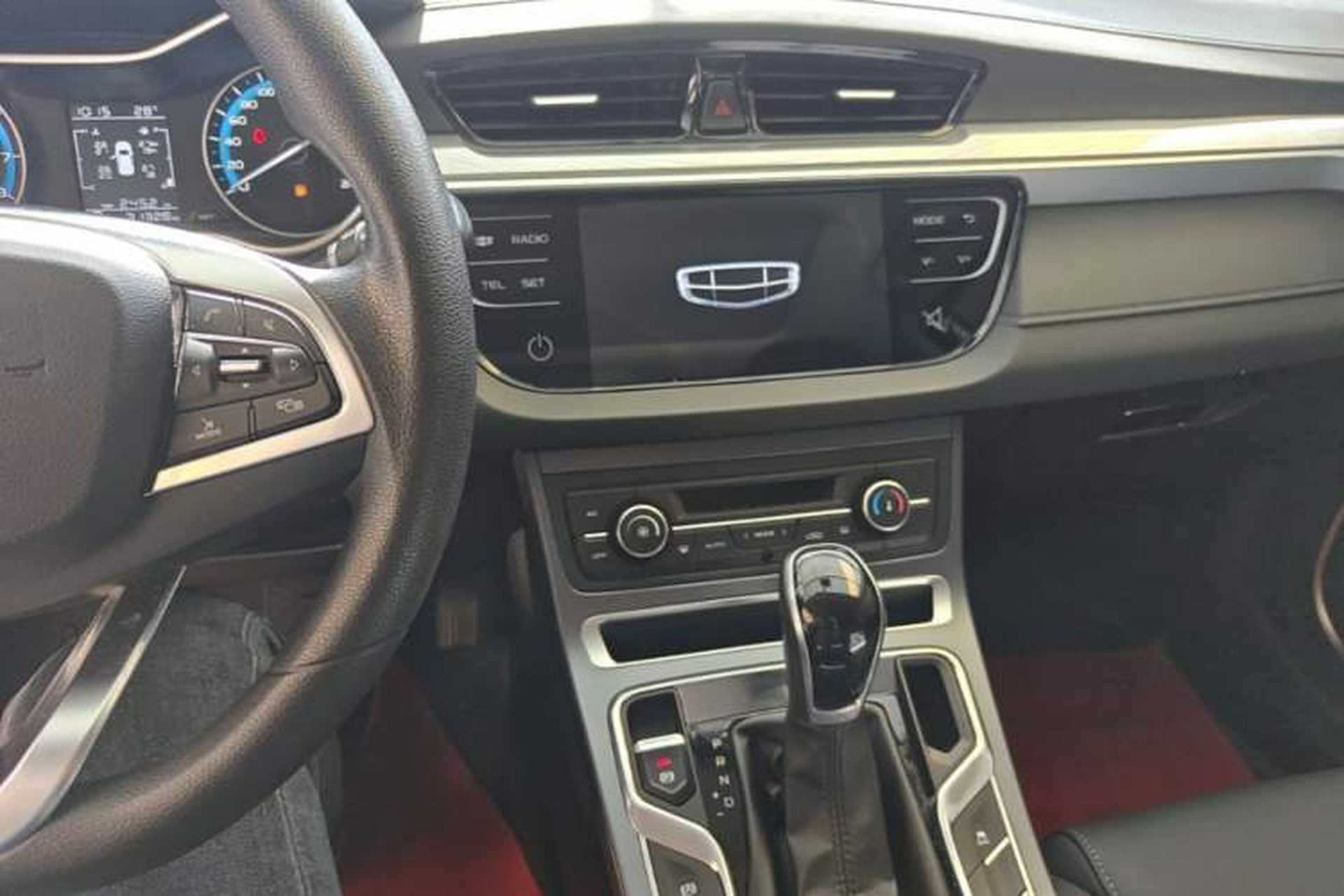 Used Geely Auto Emgrand 2020 1.5L CVT Luxury Model Audio And AC Panel